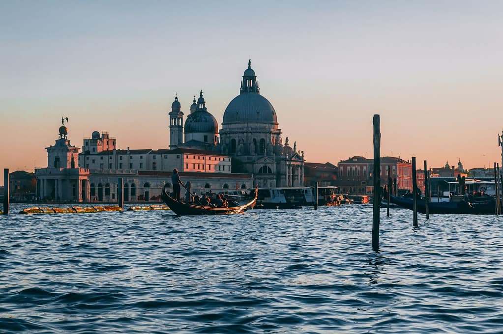 Paint Venice in Watercolor: Two Simple Interpretations