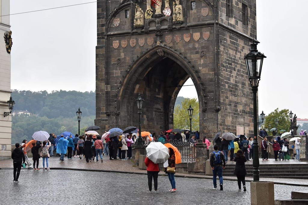 Paint Prague and Chinatown London in Watercolor - Turn your holiday photos into paintings!